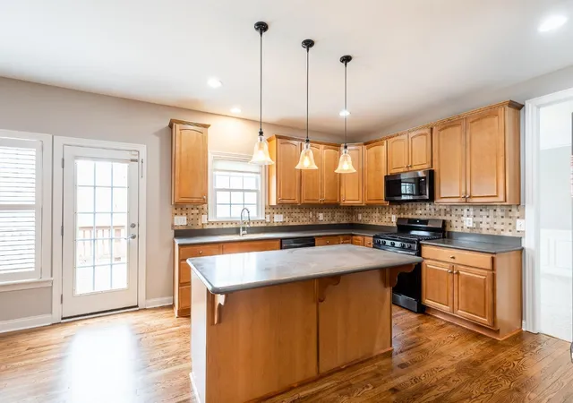Homes for sale in Mason, OH | 3827 Brookmere Pl, Mason, OH 45040 | MLS# 1884305