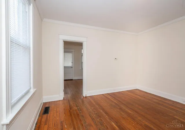 5th image of 2927 Bellevue Ave, Cincinnati, OH 45219 | MLS# 1883745