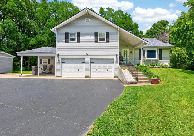 Homes for sale in South Lebanon, OH | 287 W Forest Ave, South Lebanon, OH 45065 | MLS# 1884299
