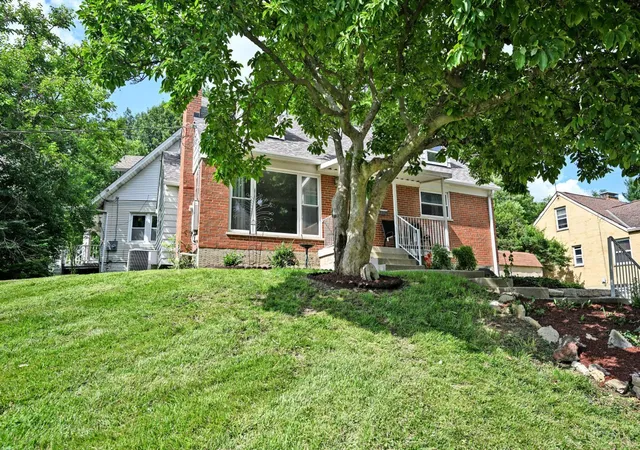 Homes for sale in Sycamore Twp, OH | 4176 Kugler Mill Rd, Sycamore Twp, OH 45236 | MLS# 1884057