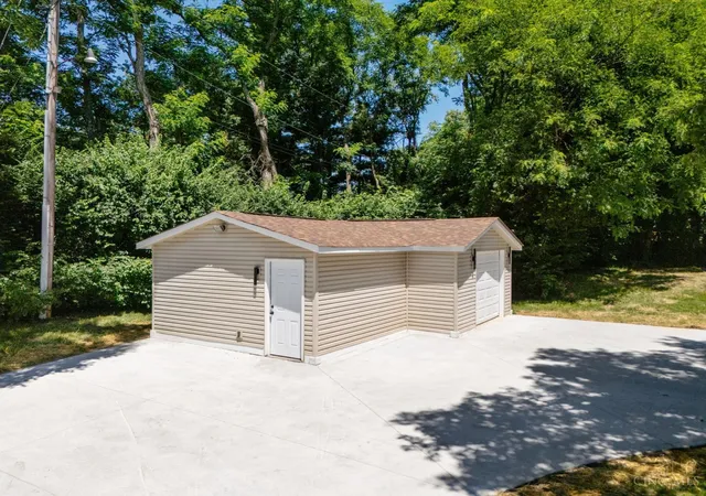 5th image of 3072 Werkridge Dr, Cincinnati, OH 45248 | MLS# 1884238