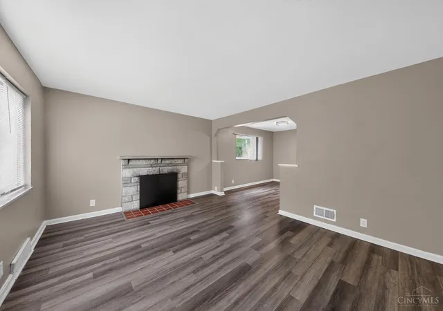 Homes for sale in Cincinnati, OH | 3254 Gobel Ave, Cincinnati, OH 45211 | MLS# 1882931