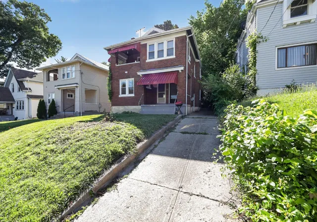 2nd image of 2205 Crane Ave, Cincinnati, OH 45207 | MLS# 1882995