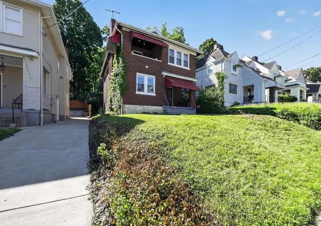 3rd image of 2205 Crane Ave, Cincinnati, OH 45207