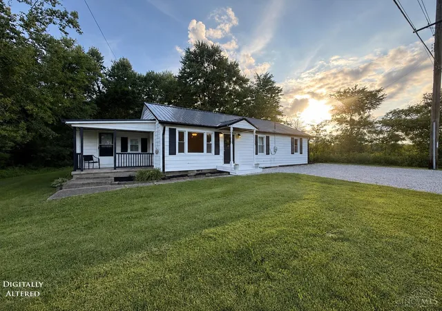 Homes for sale in Franklin Twp, OH | 3199 State Route 756, Franklin Twp, OH 45120 | MLS# 1884335