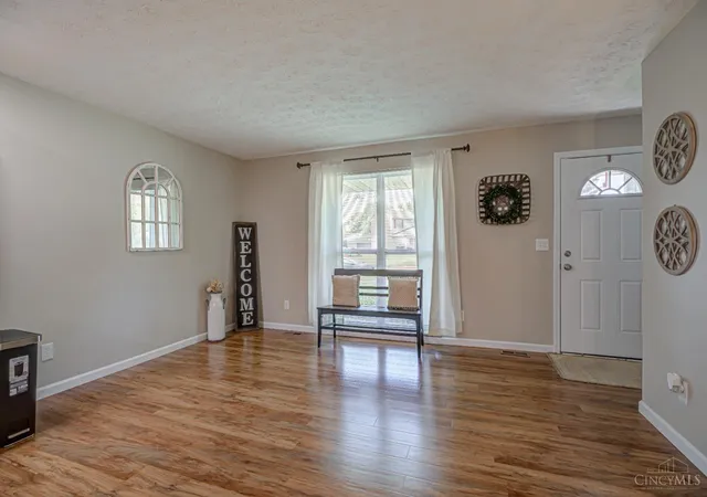 Homes for sale in Middletown, OH | 3721 Ellis, Middletown, OH 45044 | MLS# 1884467