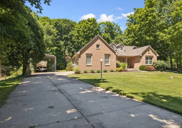 Homes for sale in Union Twp, OH | 4197 Mclean Dr, Union Twp, OH 45255 | MLS# 1884357