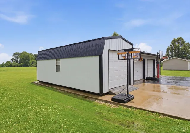 Homes for sale in Pleasant Twp, OH | 5616 Camp Run Rd, Pleasant Twp, OH 45121 | MLS# 1884127