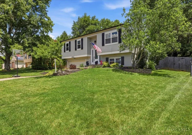 Homes for sale in Loveland, OH | 184 Glen Lake Rd, Loveland, OH 45140 | MLS# 1884300