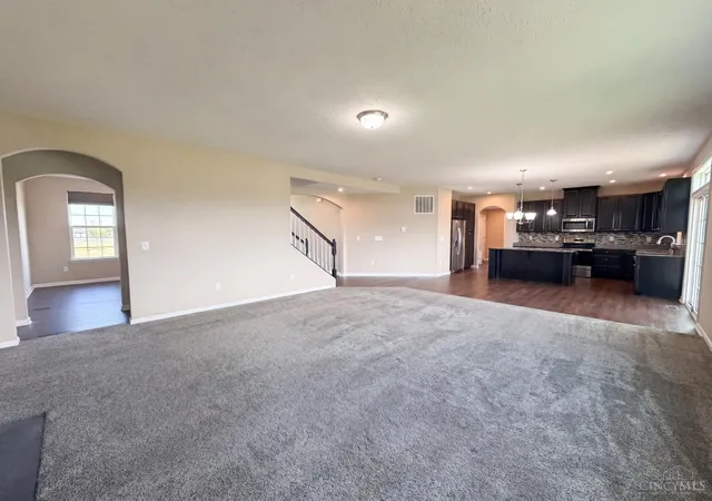 Homes for sale in Liberty Twp, OH | 5835 Bryson Ln, Liberty Twp, OH 45044 | MLS# 1884439