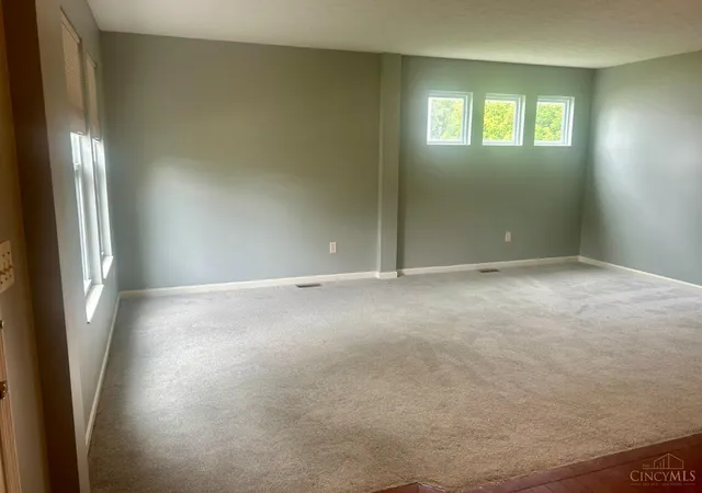 3rd image of 110 Junction Pt, New Richmond, OH 45157 | MLS# 1884474