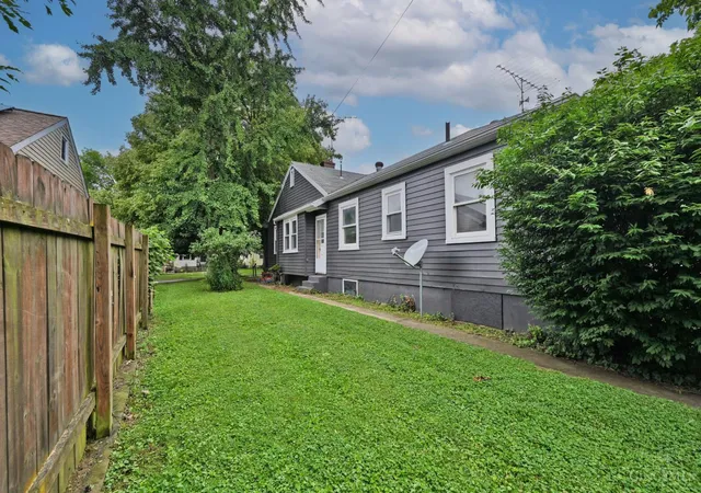 Homes for sale in Dayton, OH | 2902 Whittier Ave, Dayton, OH 45420 | MLS# 1884528