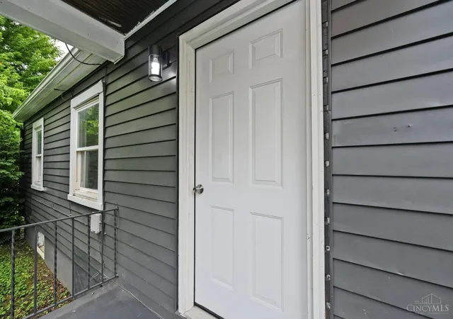 Homes for sale in Dayton, OH | 2902 Whittier Ave, Dayton, OH 45420 | MLS# 1884528