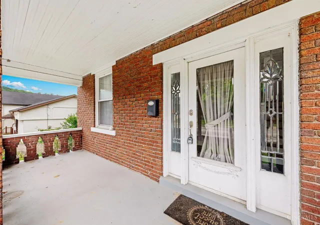 Homes for sale in Cincinnati, OH | 6505 Madison Rd, Cincinnati, OH 45227 | MLS# 1884530