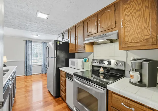 Homes for sale in Anderson Twp, OH | 7373 Woodcroft Dr #95, Anderson Twp, OH 45230 | MLS# 1884537
