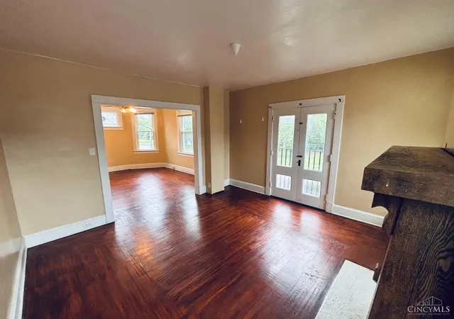 Homes for sale in Cincinnati, OH | 1831 W North Bend Rd, Cincinnati, OH 45224 | MLS# 1884532