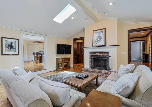 5th image of 8205 Kroger Farm Rd, Indian Hill, OH 45243 | MLS# 1884506