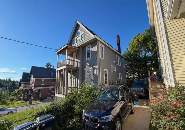 Homes for sale in Cincinnati, OH | 275 Mccormick Pl, Cincinnati, OH 45219 | MLS# 1884591
