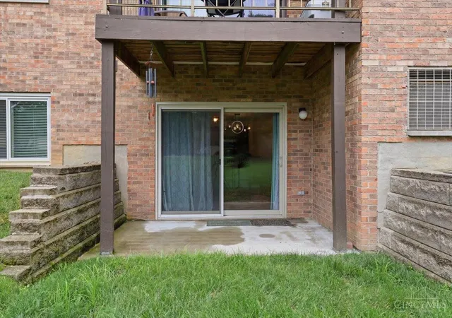 5th image of 5983 Meadowcreek Dr #4, Milford, OH 45150 | MLS# 1884626