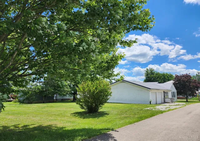 Homes for sale in Winchester, OH | 100 Maple Ave, Winchester, OH 45697 | MLS# 1884641
