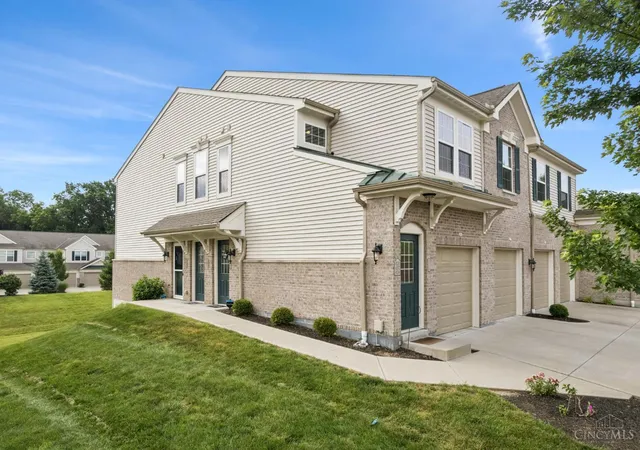 Homes for sale in Batavia Twp, OH | 4528 Saddlecloth Ct, Batavia Twp, OH 45103 | MLS# 1884647