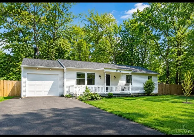 Homes for sale in Monroe Twp, OH | 2577 St Rt 222, Monroe Twp, OH 45157 | MLS# 1884635