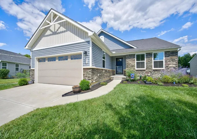 Homes for sale in Pierce Twp, OH | 20 Ticket Way, Pierce Twp, OH 45102 | MLS# 1884584