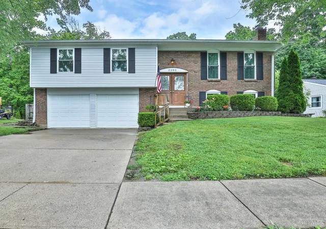 Homes for sale in Batavia Twp, OH | 2280 Chesterfield Ln, Batavia Twp, OH 45103 | MLS# 1884656