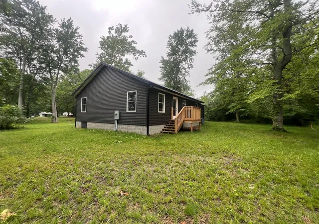 Homes for sale in Hillsboro, OH | 12050 Beech Trl, Hillsboro, OH 45133 | MLS# 1884560