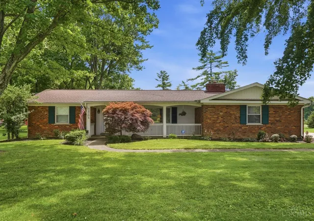 Homes for sale in Anderson Twp, OH | 3470 Mount Carmel Rd, Anderson Twp, OH 45244 | MLS# 1884110
