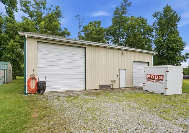 Homes for sale in Anderson Twp, OH | 3470 Mount Carmel Rd, Anderson Twp, OH 45244 | MLS# 1884110