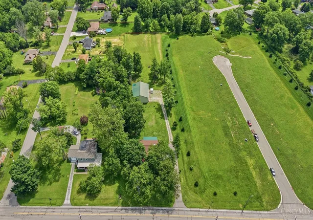 Homes for sale in Anderson Twp, OH | 3470 Mount Carmel Rd, Anderson Twp, OH 45244 | MLS# 1884110
