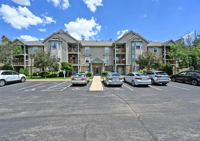 1st image of 4941 N Arbor Woods Ct #308, Cincinnati, OH 45248 | MLS# 1884352