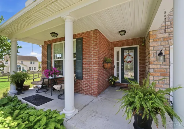 Homes for sale in Fairfield Twp, OH | 3435 Berrywood Ct, Fairfield Twp, OH 45011 | MLS# 1884447