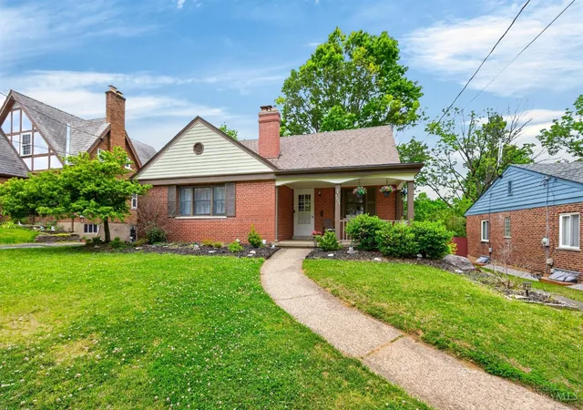 Homes for sale in Cincinnati, OH | 3270 Renfro Ave, Cincinnati, OH 45211 | MLS# 1884710