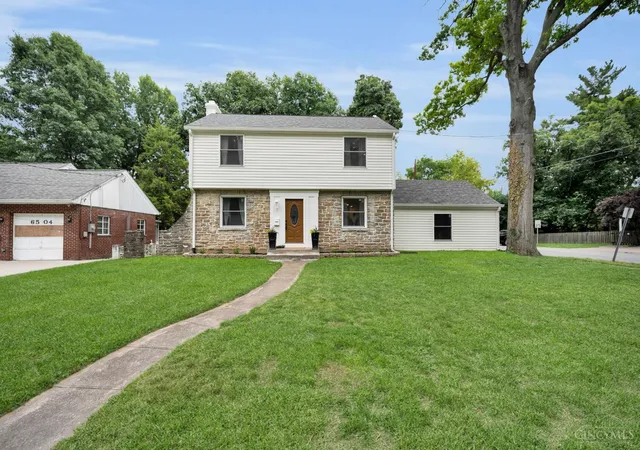 Homes for sale in Cincinnati, OH | 6502 Edwood, Cincinnati, OH 45224 | MLS# 1884708