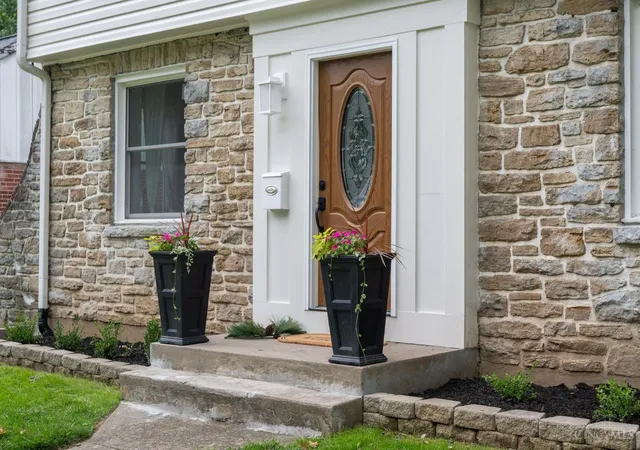 Homes for sale in Cincinnati, OH | 6502 Edwood, Cincinnati, OH 45224 | MLS# 1884708