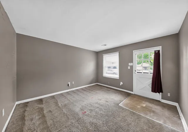 3rd image of 9875 Crusader Dr, Colerain Twp, OH 45251 | MLS# 1884452