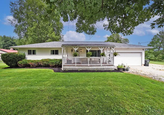 Homes for sale in Harlan Twp, OH | 9738 Gustin Rider Rd, Harlan Twp, OH 45107 | MLS# 1884723