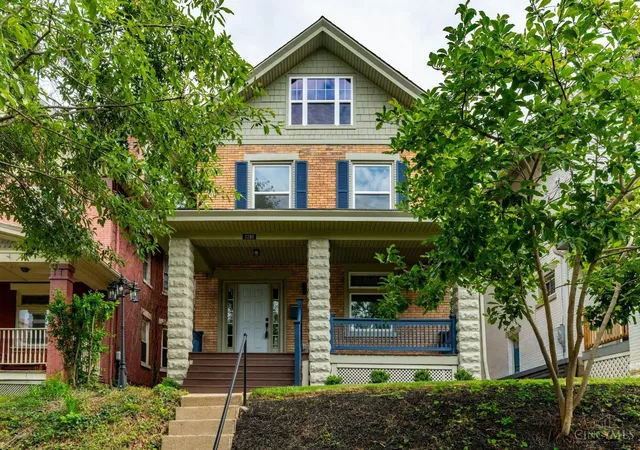 Homes for sale in Norwood, OH | 2280 Highland, Norwood, OH 45212 | MLS# 1884756