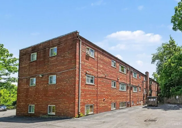 Homes for sale in Cincinnati, OH | 3025 Westwood Northern Blvd, Cincinnati, OH 45211 | MLS# 1881333