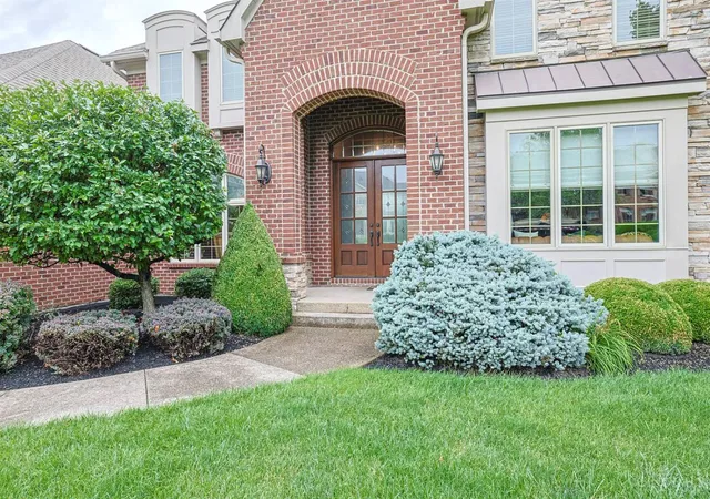Homes for sale in Sycamore Twp, OH | 8126 Deer Path Ln, Sycamore Twp, OH 45243 | MLS# 1884771