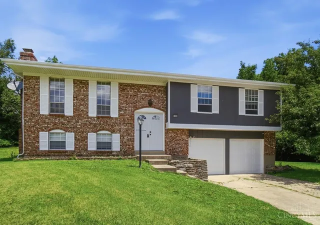 4th image of 11834 Ashmore Ct, Cincinnati, OH 45246 | MLS# 1884780