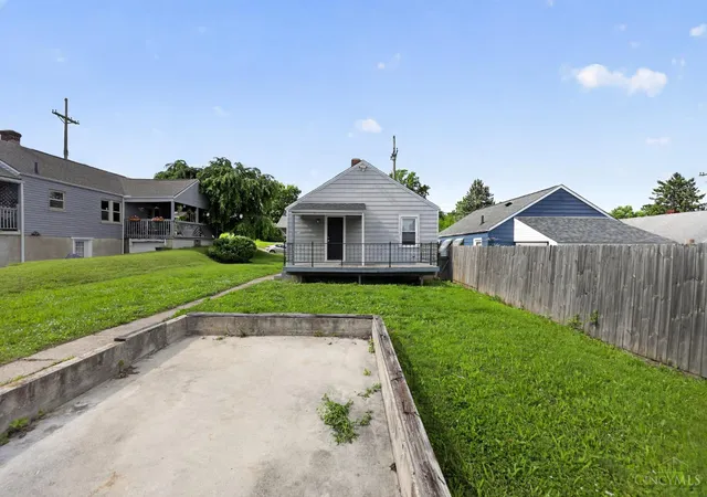 Homes for sale in Hamilton, OH | 217 Webster Ave, Hamilton, OH 45013 | MLS# 1884392
