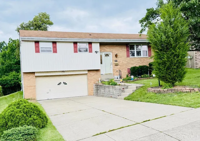 Homes for sale in Green Twp, OH | 3762 Ridgedale Dr, Green Twp, OH 45247 | MLS# 1884768