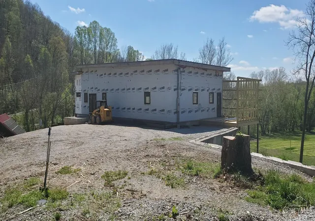 2nd image of 8122 Stringtown Rd, Aberdeen, OH 45101 | MLS# 1884772