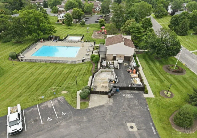 28th image of 3434 Sunbury Ln, Cincinnati, OH 45251 | MLS# 1884789