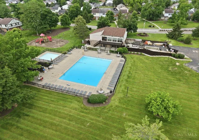 5th image of 3434 Sunbury Ln, Cincinnati, OH 45251 | MLS# 1884789