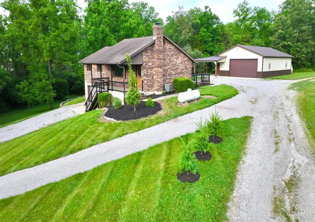 Homes for sale in Perry Twp, OH | 18022 Gauche Rd, Perry Twp, OH 45118 | MLS# 1884799