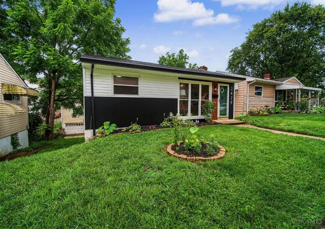 Homes for sale in Norwood, OH | 2479 Hudson, Norwood, OH 45212 | MLS# 1884676